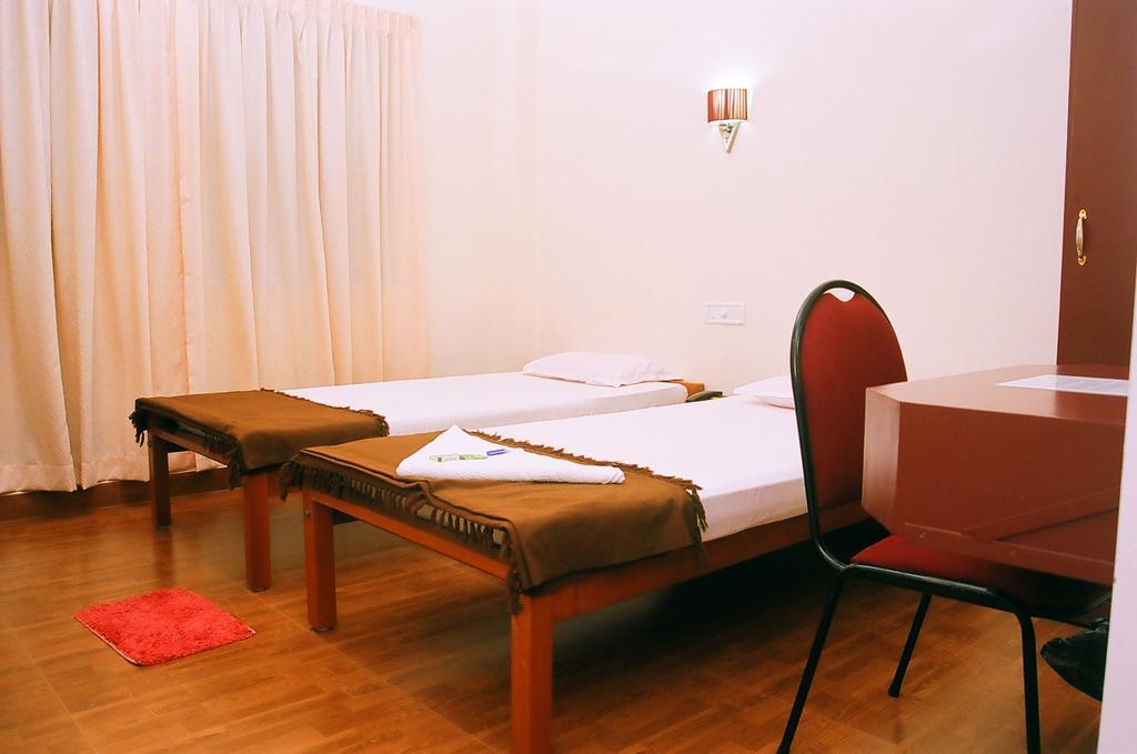 Hotel Srinivas Kochi Rum bild