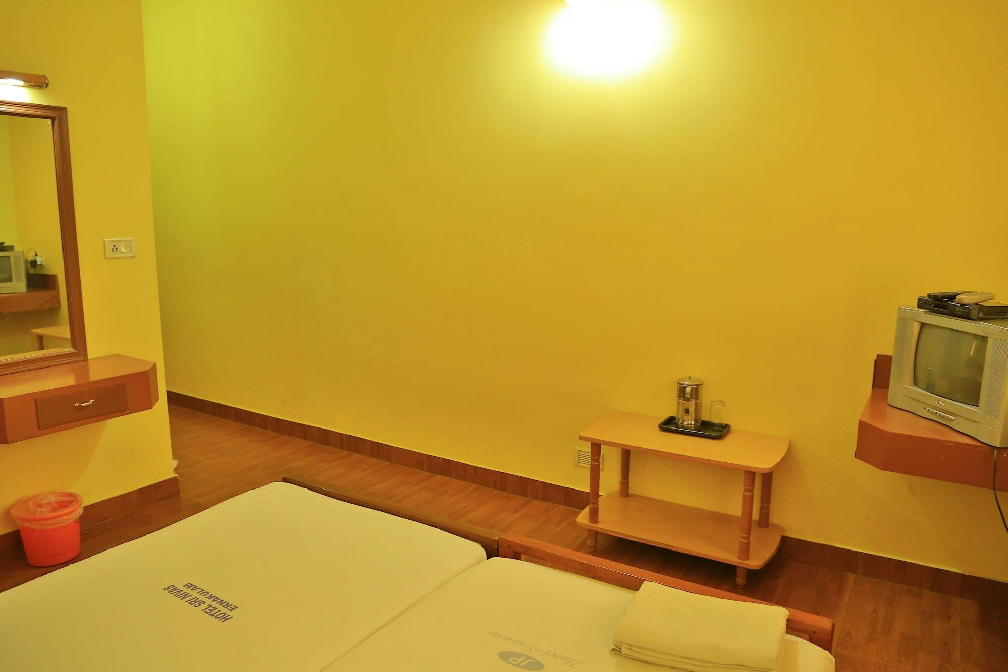 Hotel Srinivas Kochi Exteriör bild