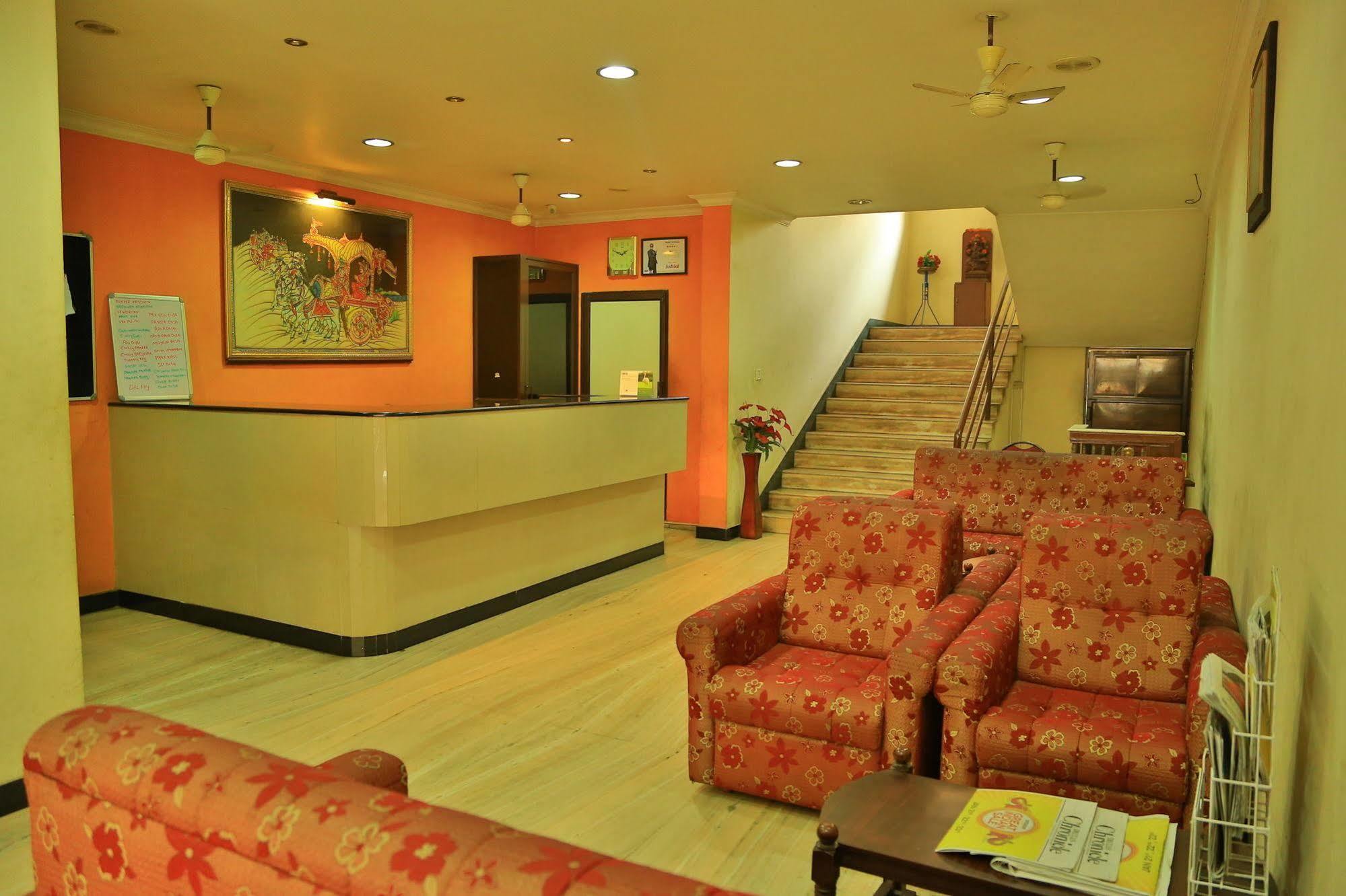 Hotel Srinivas Kochi Exteriör bild